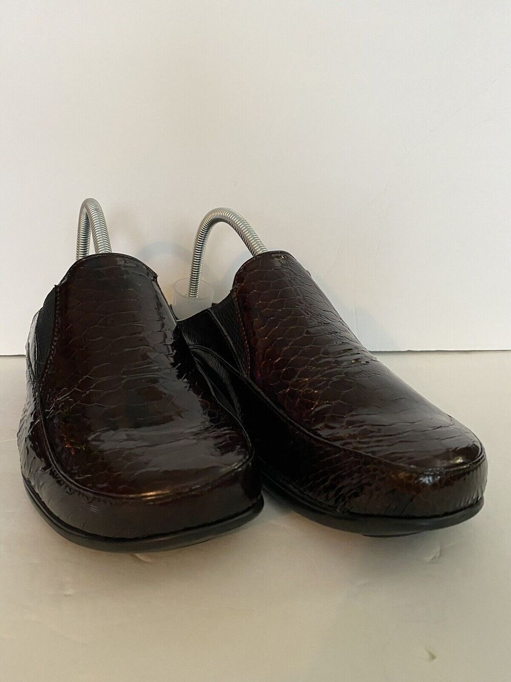 1803 Sz 42 US 9 Handcrafted Portugal Patent Leather Snakeskin Goring Slides
